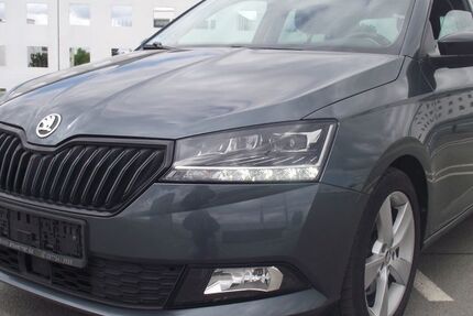Skoda Fabia 71.990 km 13.899 &euro; Berlin 13435