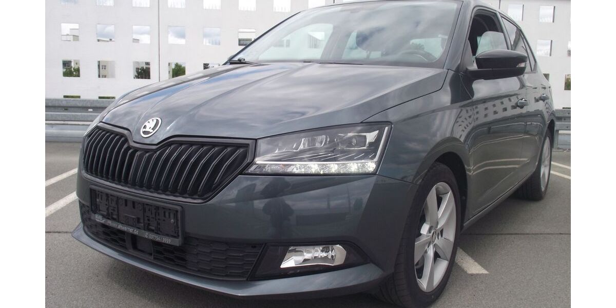 Skoda Fabia 71.990 km 13.899 &euro; Berlin 13435