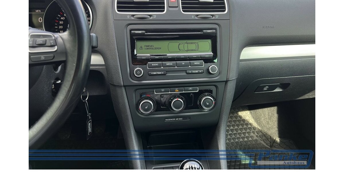 VW Golf VI Team Lim*SHZ*Klima*PDC*Tempo* 206.982 km 4.990 &euro; Berlin 13187