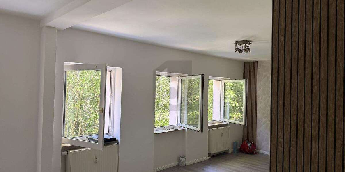 Etagenwohnung Berlin-Lichtenberg Lichtenberg - 1 Zimmer, 35 m&sup2;, 149.000&euro; | Angebot:27253203
