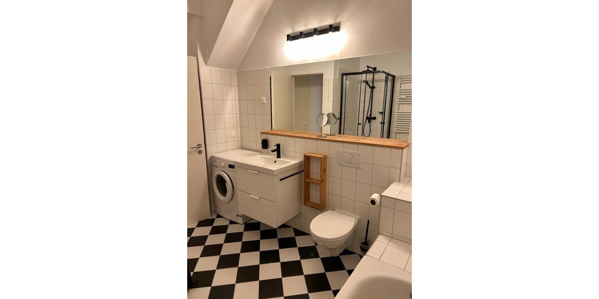 Dachgeschoßwohnung Berlin Pankow - 4 Zimmer, 105 m&sup2;, 2.650&euro; | Angebot:26647751