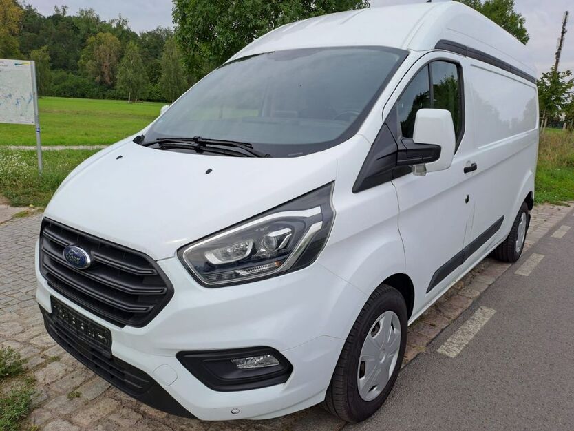 Ford Transit Custom 286.000 km 14.990 € Berlin 12359