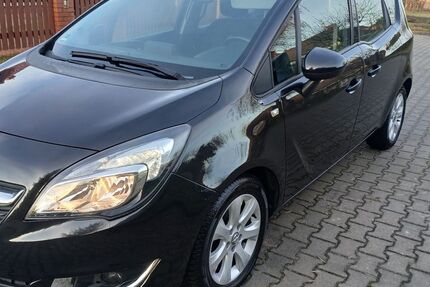 Opel Meriva 78.400 km 5.599 &euro; berlin 12099