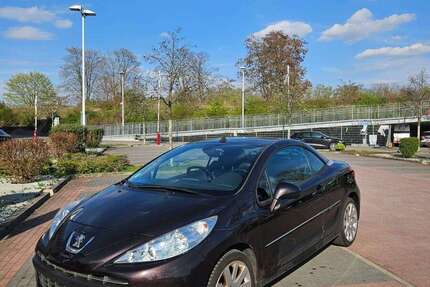 Peugeot 207 53.000 km 7.000 &euro; Berlin 10829
