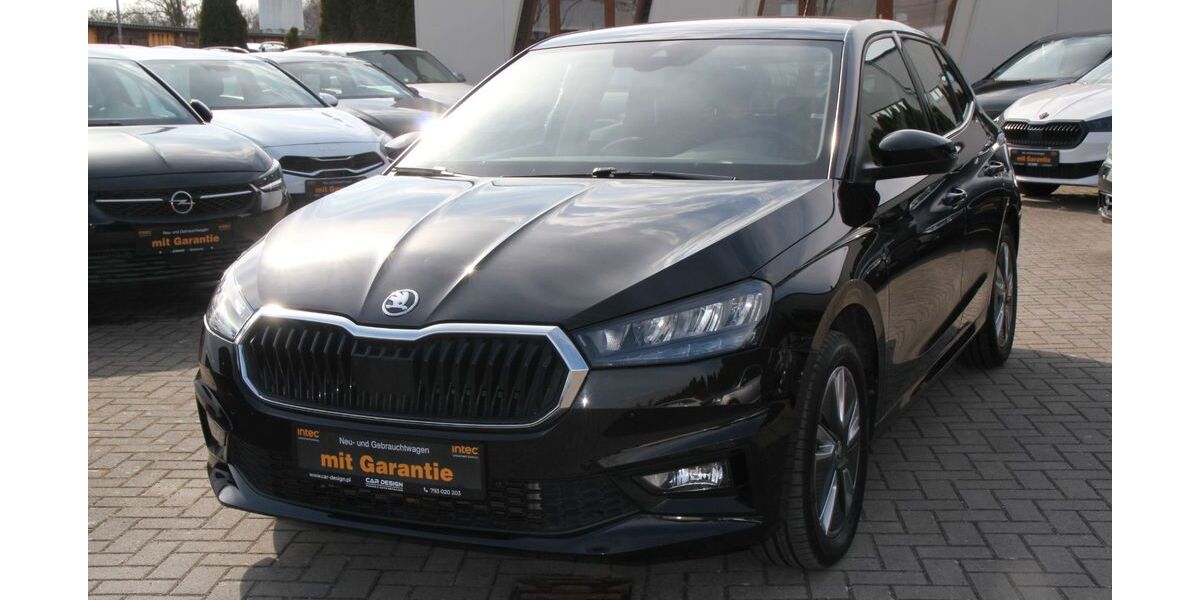 Skoda Fabia 13.774 km 18.289 &euro; Falkensee 14612