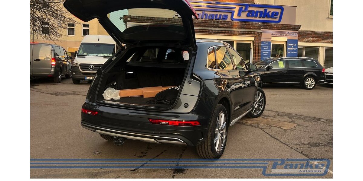 Audi Q5 50 TFSI e quattro advanced S-Line*Matrix*AHK* 4.539 km 44.990 &euro; Berlin 13187