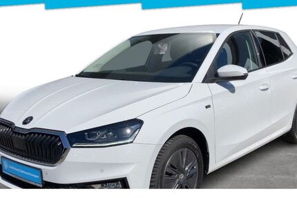 Skoda Fabia 17.540 km 22.950 &euro; Potsdam 14480