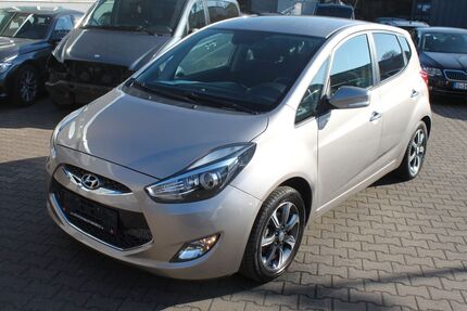 Hyundai ix20 65.000 km 11.400 &euro; Berlin 12057