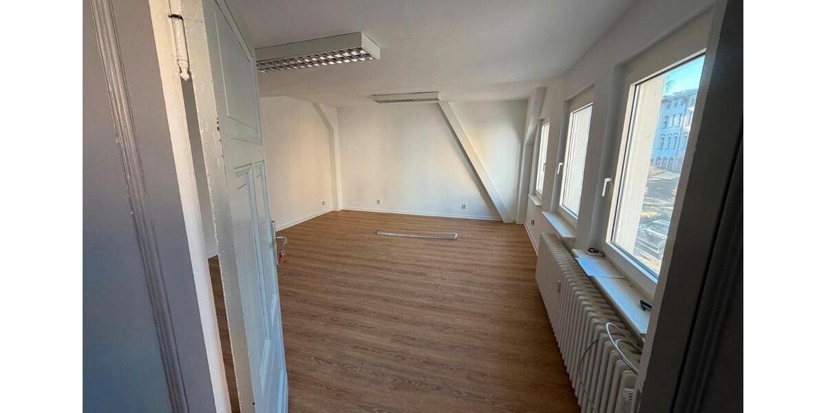 Gewerbeobjekt Berlin Reinickendorf - 350&euro; | Angebot:26223791