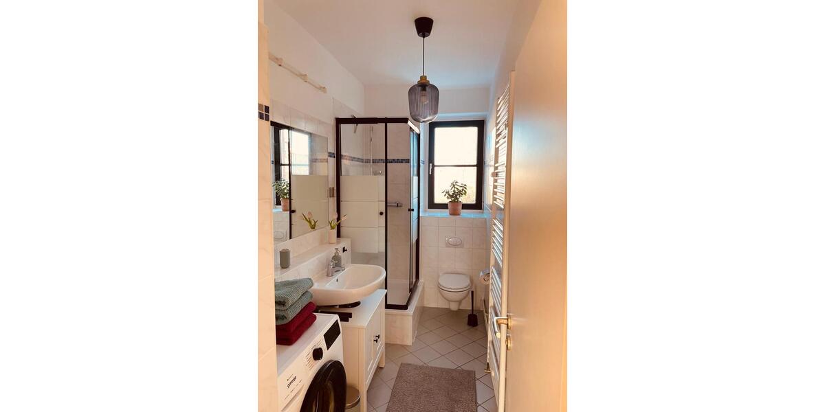 Etagenwohnung Berlin Lichtenberg - 2 Zimmer, 54 m&sup2;, 1.380&euro; | Angebot:24641229