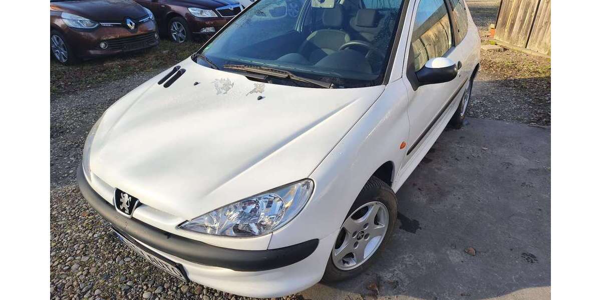 Peugeot 206 82.700 km 1.970 &euro; Berlin - Pankow 13127