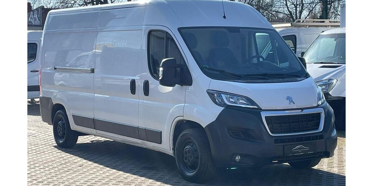 Peugeot Boxer 199.000 km 12.250 &euro; Berlin 13088