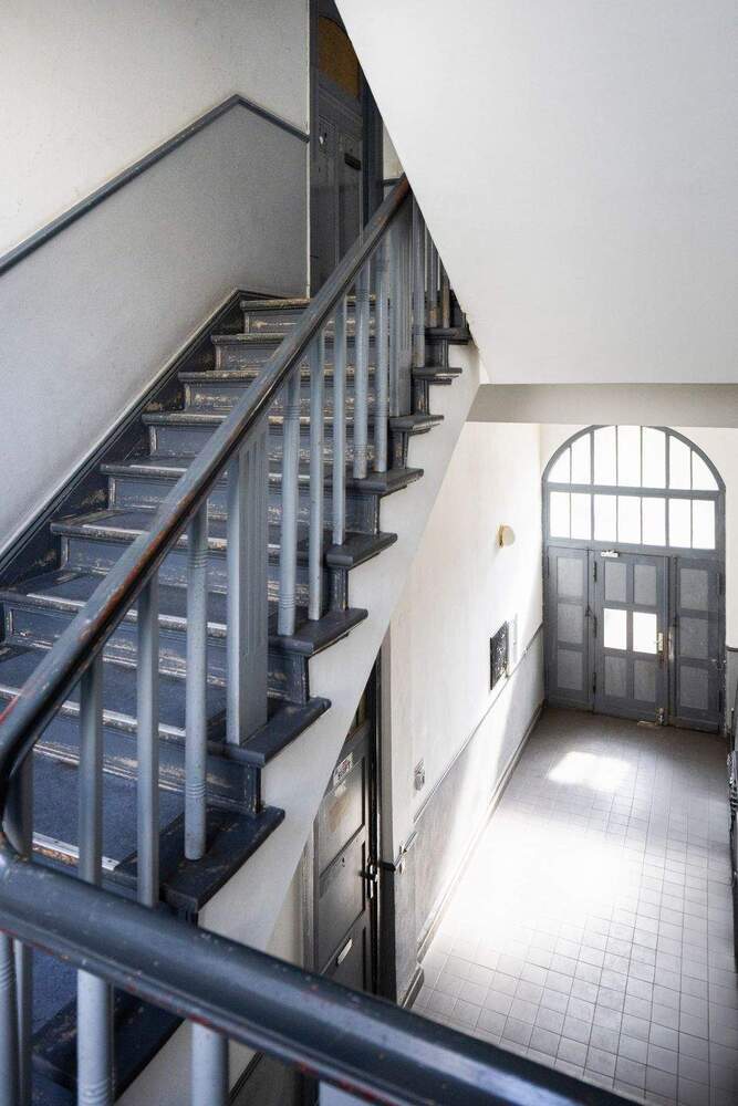 Familienfreundlicher Altbautraum: 3 Zimmer mit sonnigem Balkon - perspektivisch zur Eigennutzung!