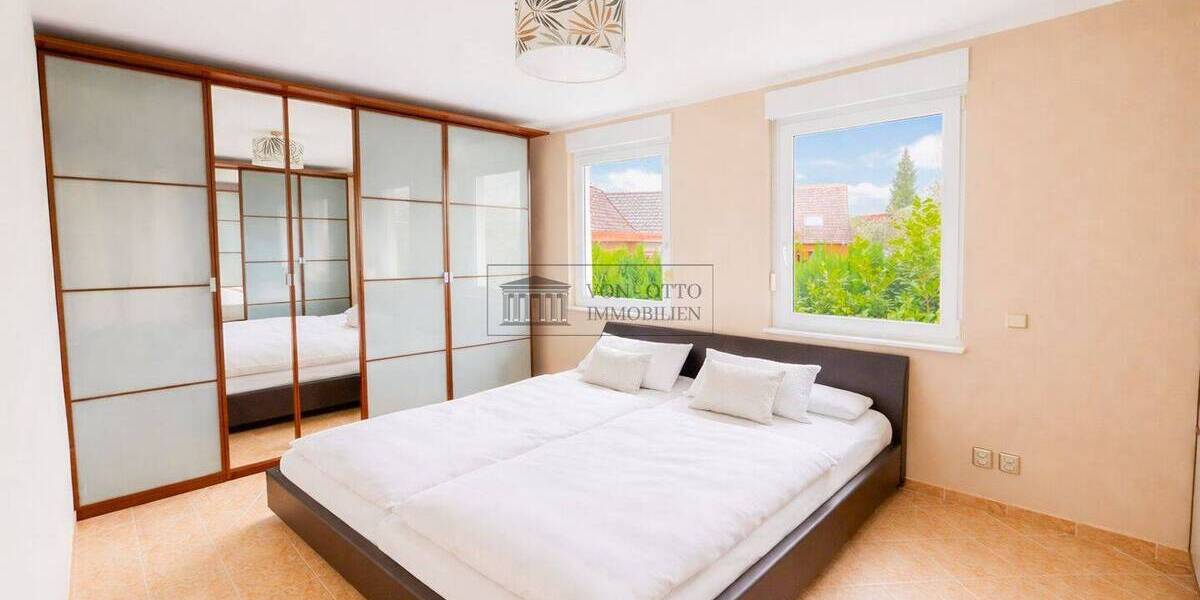 Mehrfamilienhaus, Wohnhaus Berlin Rudow - 5 Zimmer, 215 m&sup2;, 878.999&euro; | Angebot:26245217