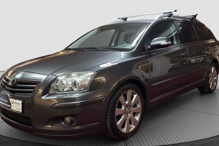 Toyota Avensis 230.000 km 3.980 &euro; Berlin 10625