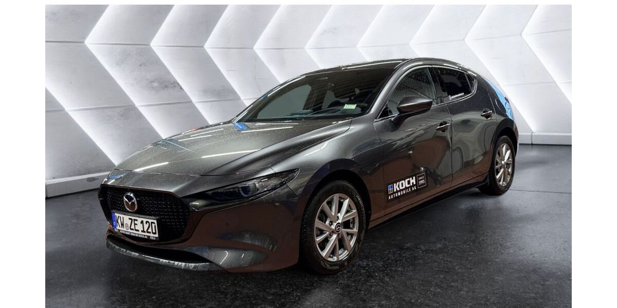 Mazda 3 7.000 km 28.880 &euro; Zeesen 15711