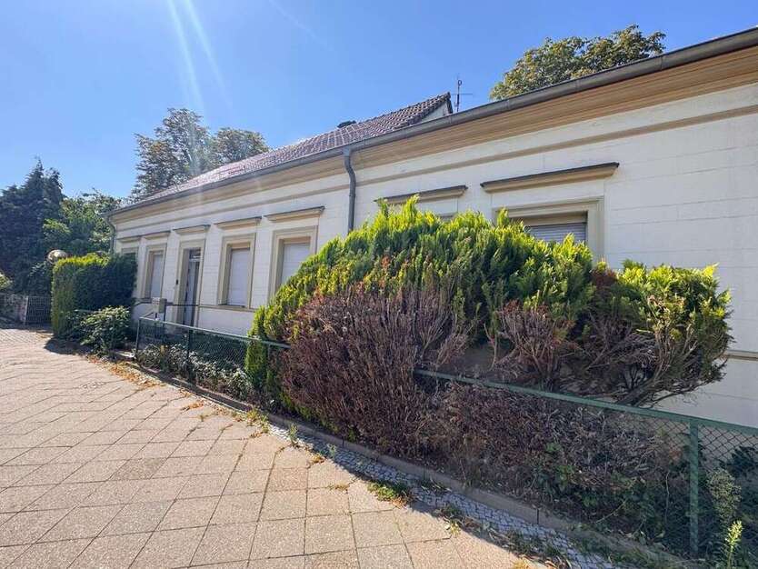 Haus zum Mieten in Berlin 1.800 € 200 m²