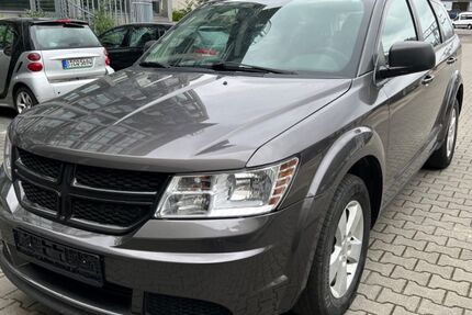 Dodge Journey 105.279 km 13.999 &euro; Berlin 12277