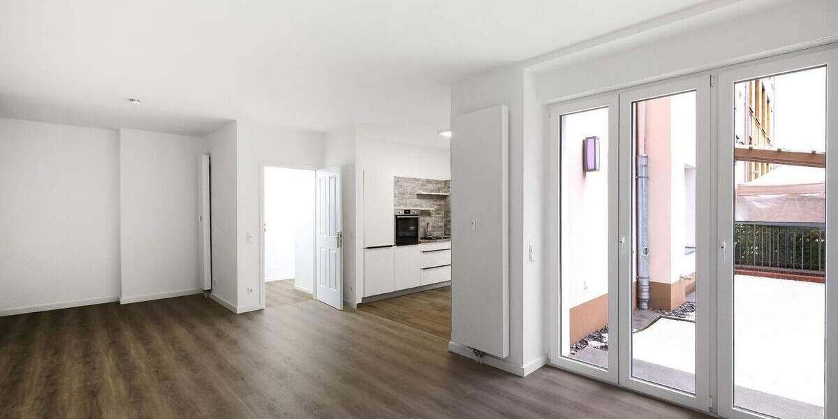 Etagenwohnung Berlin Friedrichshain - 2 Zimmer, 84 m&sup2;, 1.690&euro; | Angebot:25709886