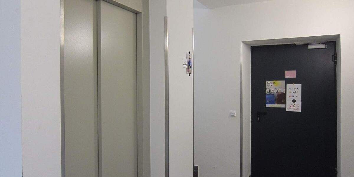 Gewerbeobjekt Berlin Alt-Treptow - 3 Zimmer, 180 m&sup2;, 2.680&euro; | Angebot:25744531