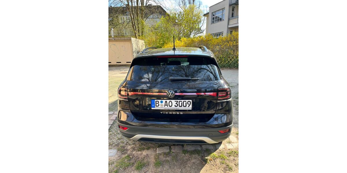 VW T-Cross 45.000 km 18.000 &euro; berlin 14167