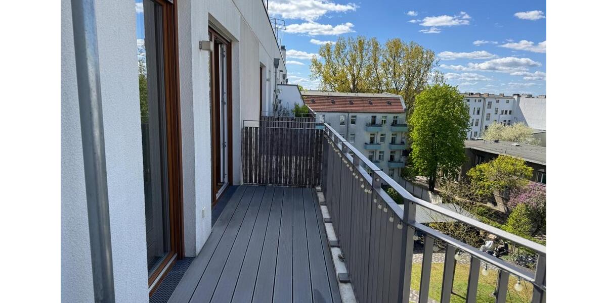 Etagenwohnung Berlin Lichtenberg - 3 Zimmer, 70 m&sup2;, 1.445&euro; | Angebot:26381740