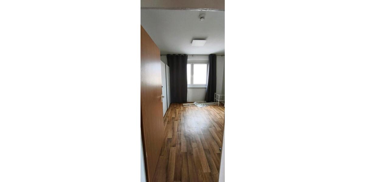 Etagenwohnung Berlin Spandau - 2 Zimmer, 50 m&sup2;, 750&euro; | Angebot:26220442