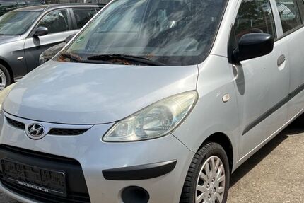 Hyundai i10 161.000 km 2.300 &euro; Berlin 13359