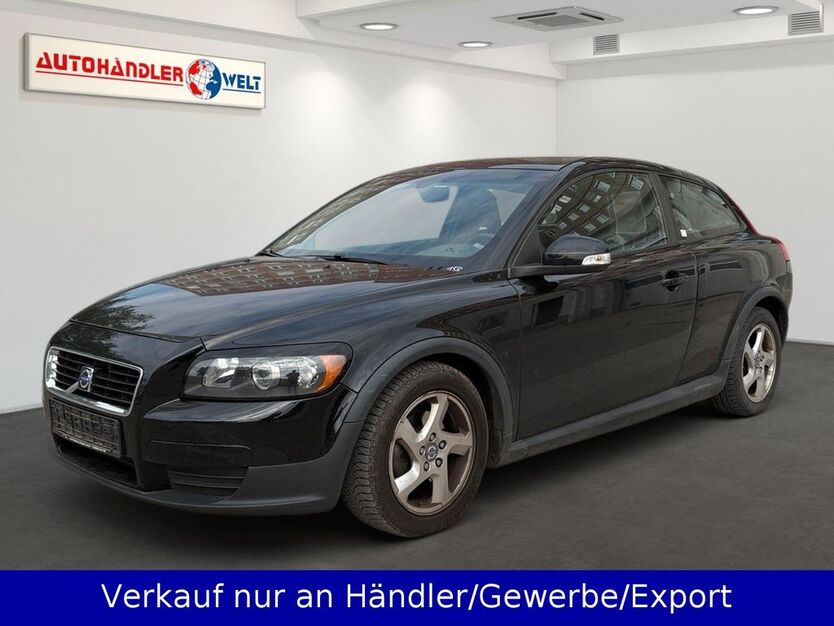 Volvo C30 120.657 km 2.799 € Berlin 12681