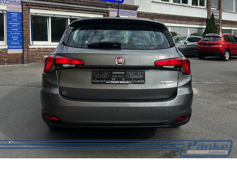 Fiat Tipo 1.4 T-Jet Easy*AHK*SHZ*Klima*NAV*LED*BT* 131.411 km 8.480 € Berlin 13187