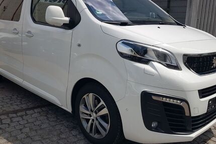 Peugeot Traveller 227.903 km 19.350 &euro; Berlin 13437