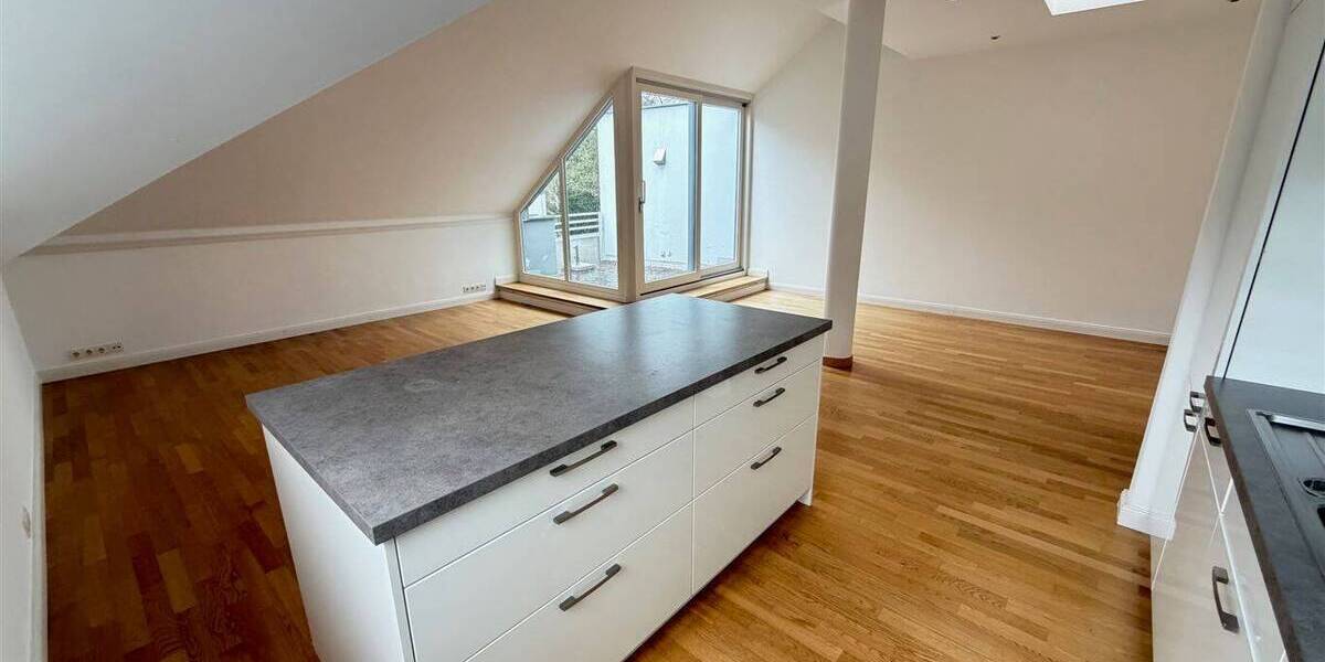Etagenwohnung Berlin Schmargendorf - 2 Zimmer, 83 m&sup2;, 709.000&euro; | Angebot:26207228