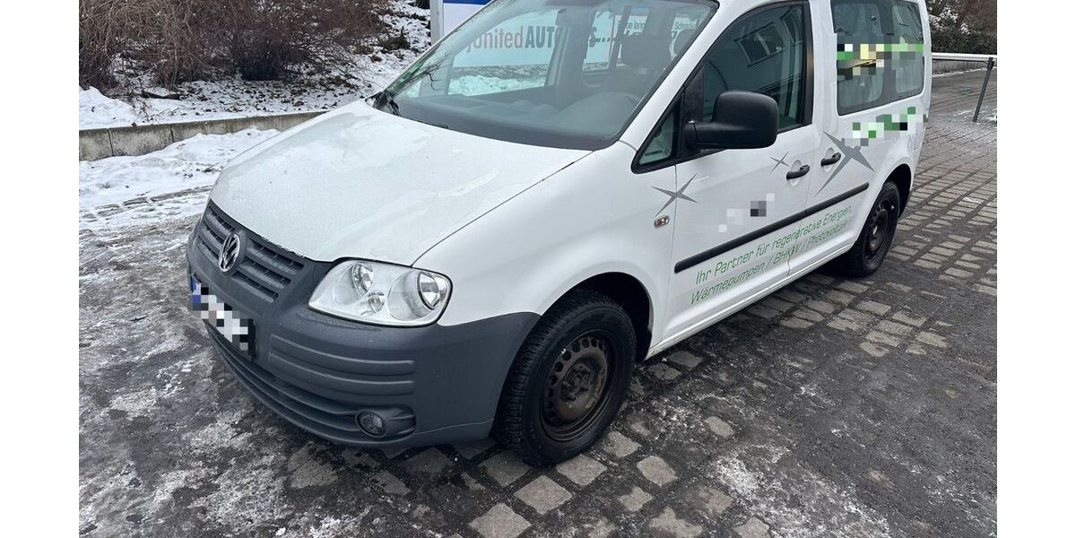 VW Caddy 179.000 km 3.900 &euro; hennigsdorf 16761