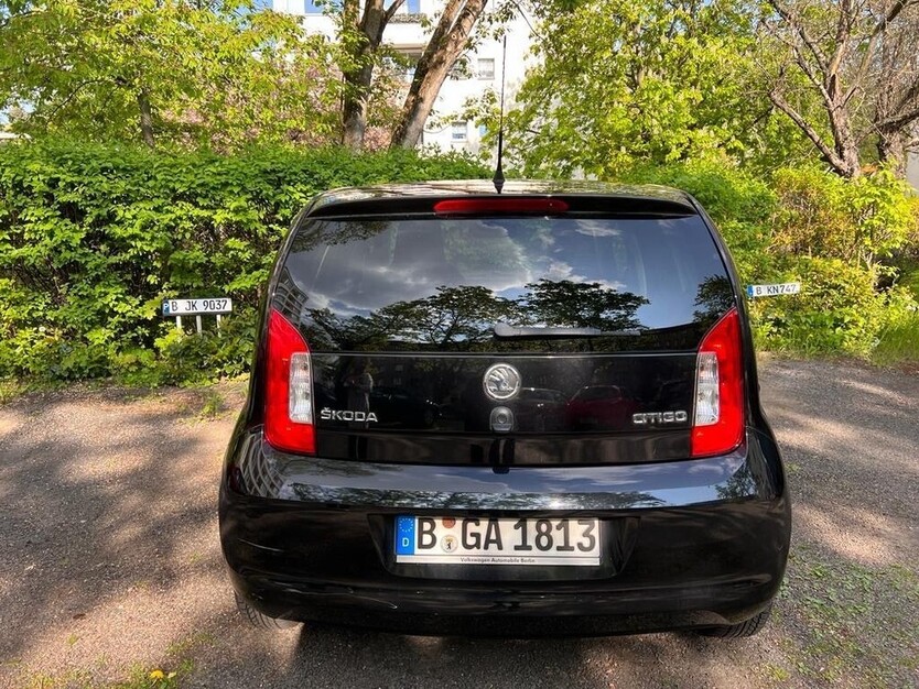 Skoda Citigo 30.460 km 6.250 € Berlin 10178