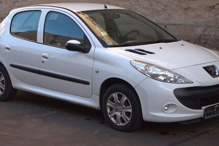 Peugeot 206 95.000 km 2.000 &euro; Berlin 10785