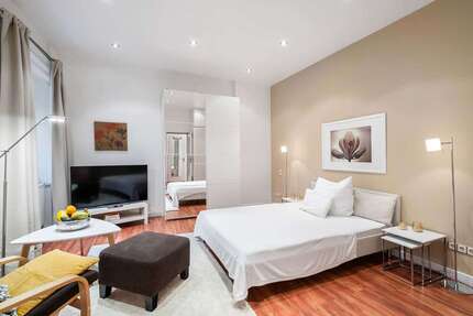 Zimmer Berlin Prenzlauer Berg - 1 Zimmer, 900&euro; | Angebot:24995731