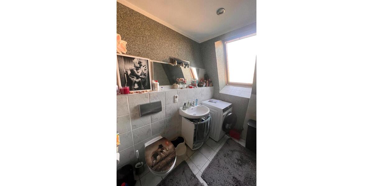 Dachgeschoßwohnung Berlin Spandau - 3 Zimmer, 80 m&sup2;, 1.200&euro; | Angebot:25810256