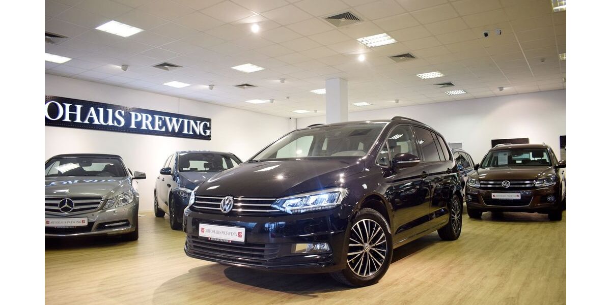 VW Touran 68.025 km 20.980 &euro; Schönefeld 12529