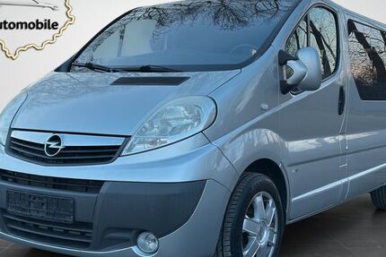 Opel Vivaro 213.000 km 11.900 &euro; Berlin 13089