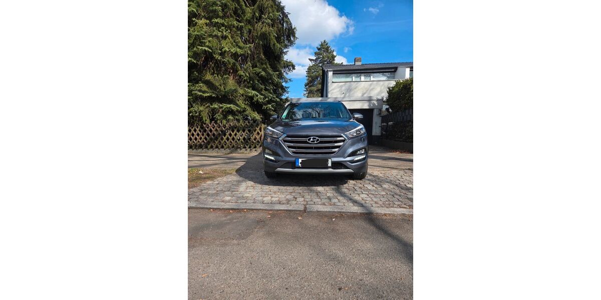 Hyundai TUCSON 78.300 km 16.200 &euro; Berlin Rudow 12357