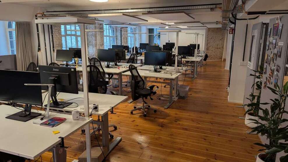 Büro in Berlin 25.575 € 1535 m²