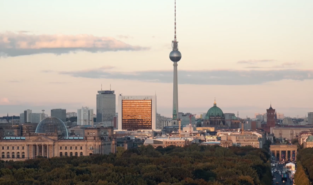 Etagenwohnung Berlin Friedrichshain-Kreuzberg - 5 Zimmer, 133 m&sup2;, 899.000&euro; | Angebot:25991512