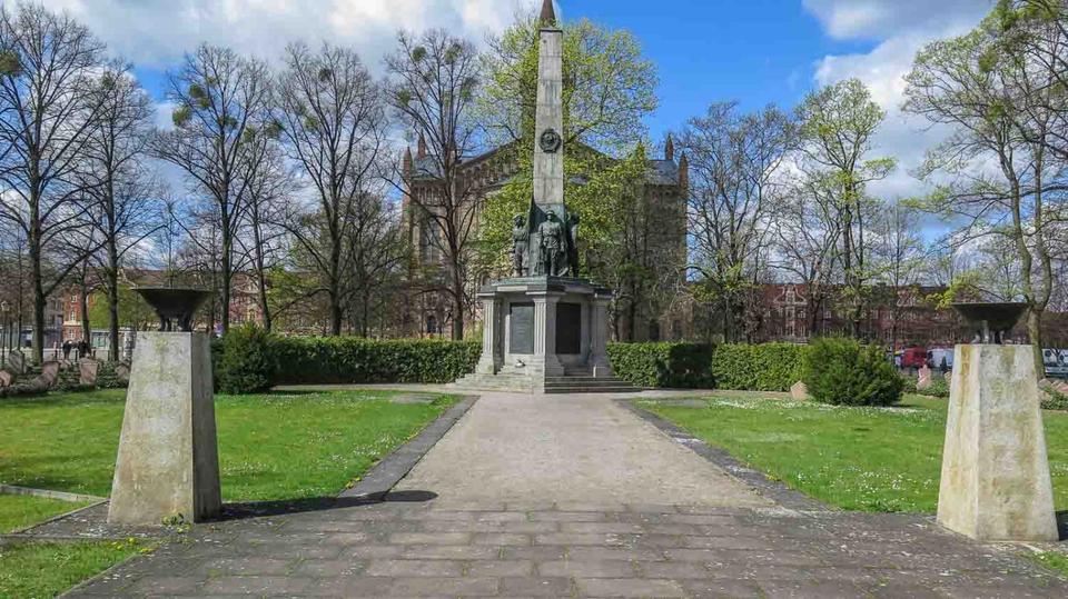 Höllandisches Viertel! 3-Zimmer Wohnung direkt am Bassinplatz 3 zimmer
