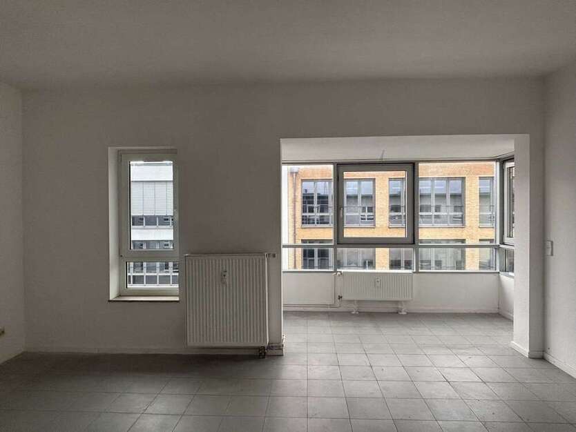 Wohnung zum Mieten in Berlin 699 € 46.89 m²