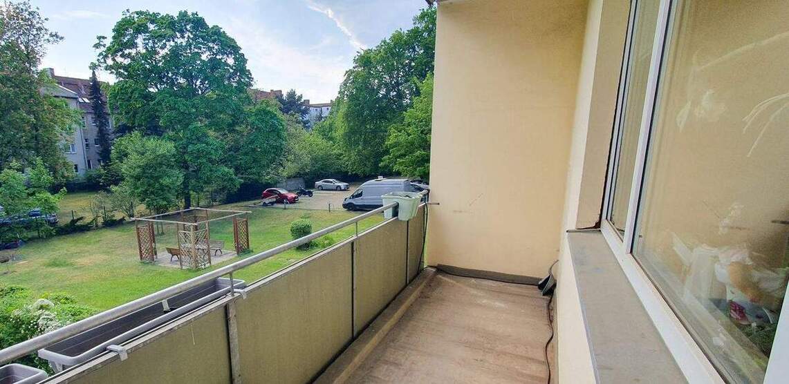 Helle Eigentumswohnung in verkehrsgünstiger Lage in Berlin Spandau 3 zimmer