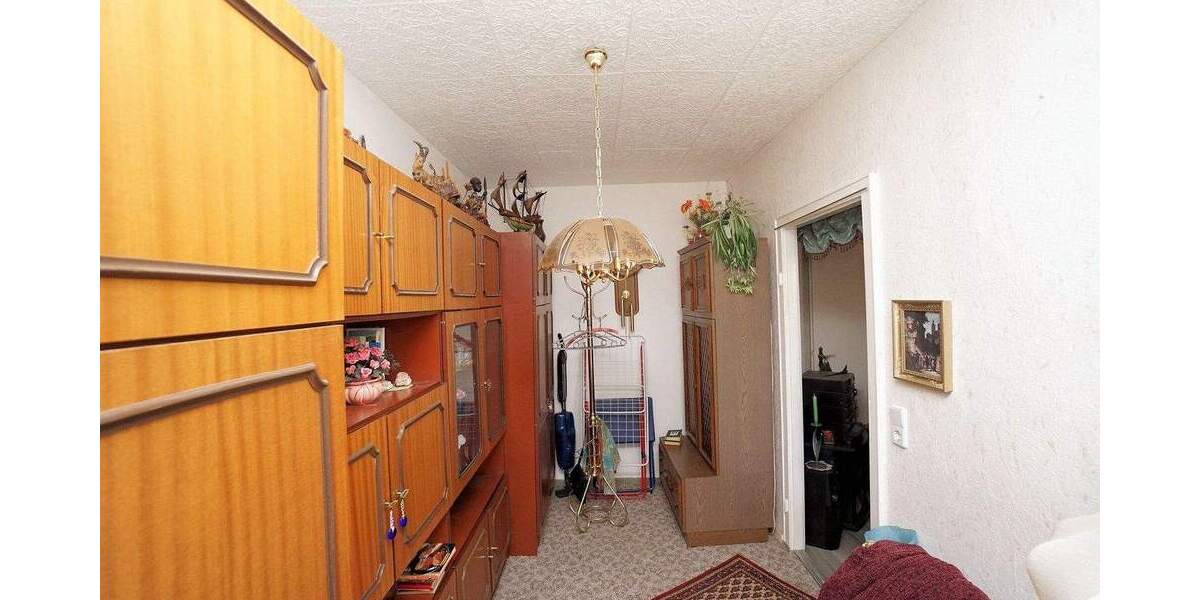 Etagenwohnung Potsdam Waldstadt I - 4 Zimmer, 70 m&sup2;, 220.000&euro; | Angebot:25837390