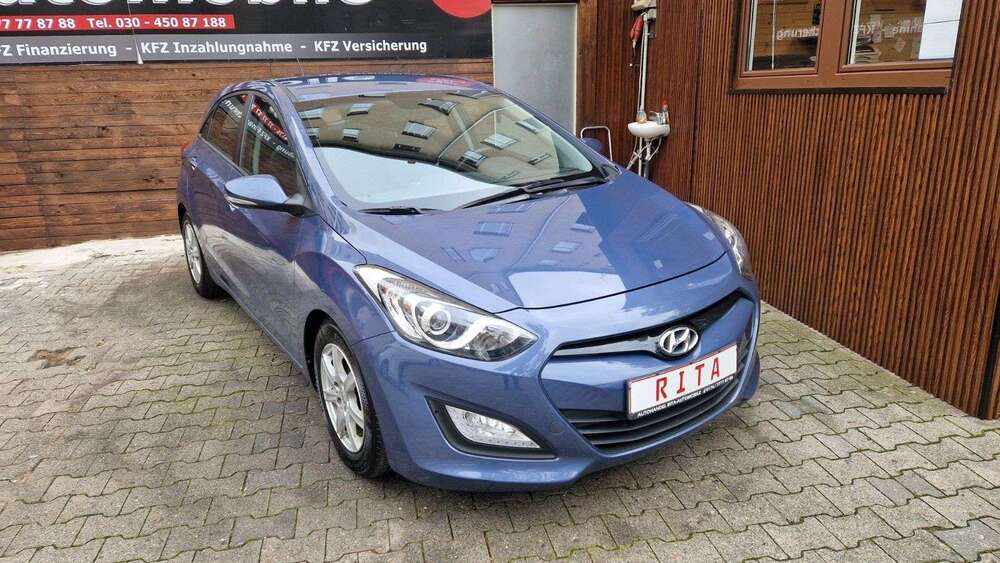 Hyundai i30 100.000 km 8.980 &euro; Berlin 10627