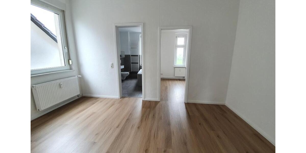 Etagenwohnung Velten - 2.5 Zimmer, 81 m&sup2;, 1.025&euro; | Angebot:26003509