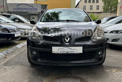 Renault Clio 211.483 km 2.490 &euro; Berlin 13409