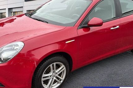 Alfa Romeo Giulietta 63.560 km 13.990 &euro; Berlin 10369